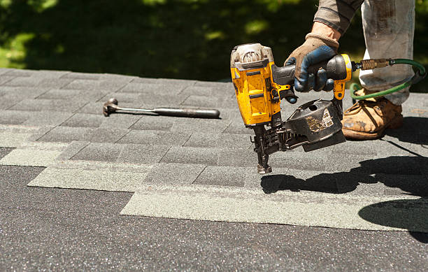 Best Local Roofing Companies  in Greencastle, IN